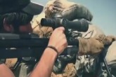 فیلم/ شکار داعش توسط تک تیرانداز