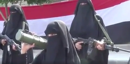 فیلم/ رژه نظامی زنان یمنی در صنعا