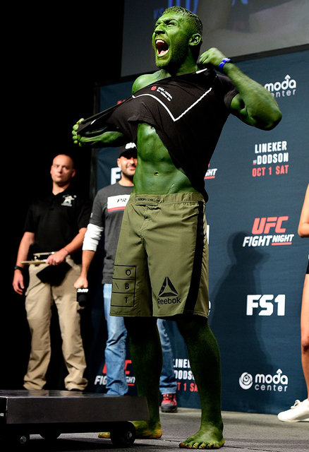 یان کوتلابا  آماده براری رقابت در UFC Fight Night