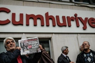سردبیر روزنامه «جمهوریت» ترکیه بازداشت شد