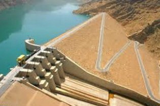 آب سدهای ایران 4 میلیارد متر مکعب کاهش یافت