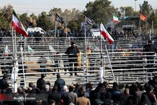 انتظار بیش از 5 هزار نفر در بهشت زهرا برای شهدای آتش‌نشان