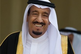خدم و حشم شاه سعودی در سفر اندونزی
