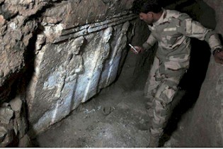 کشف آثار باستانی در تونل‌های داعش در موصل! +تصاویر