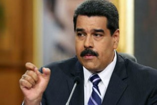 رئیس جمهور ونزوئلا سفارتخانه های آمریکا را رسوا کرد