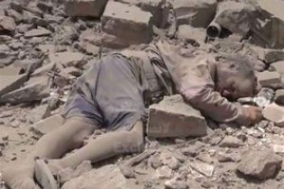 به خاک و خون کشیده شدن ۱۰ زن و کودک یمنی در حمله جنگنده‌های سعودی به صعده