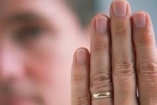 شناخت همسر با نگاه به انگشتان دست