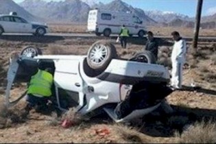 واژگونی مرگبار خودرو در آزادراه کاشان - قم