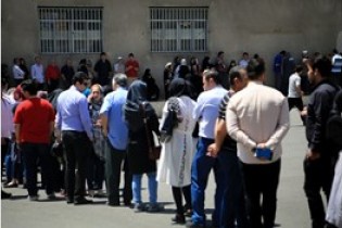 تعطیلی مدارس تهران به علت مشارکت گسترده مردم