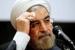 آقای روحانی از مخاطرات امنیتی نقدینگی ۱۳۰۰ میلیاردتومانی اطلاع دارید؟