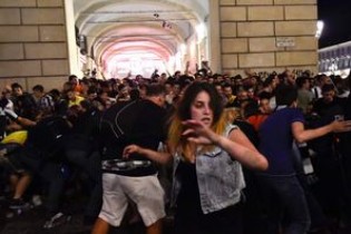شایعه بمب‌گذاری 200 زخمی در ایتالیا برجاگذاشت +تصاویر