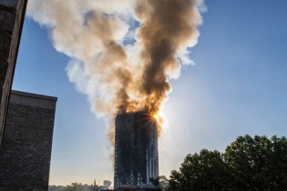 علت آتش‌سوزی گسترده برج گرنفل لندن مشخص شد