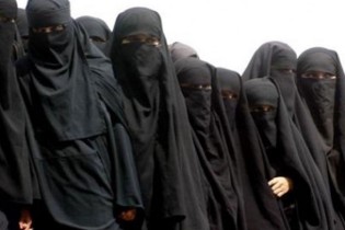 داعش چگونه دختران اروپایی را جذب می کند؟