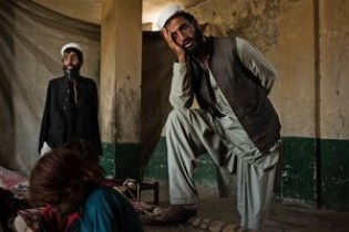داعش 27 کشاورز افغان را ربود