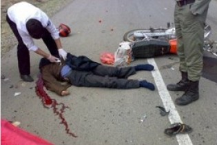 مرگ دلخراش 3 موتورسوار در جاده نوشهر