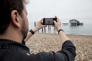 10 کار اشتباهی که هنگام عکاسی با موبایل انجام می‌دهید
