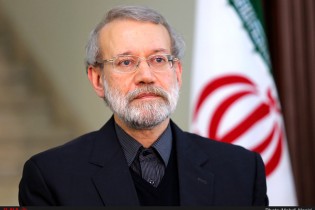 شرط لاریجانی برای موافقت مجلس با لایحه تفکیک وزارتخانه‌ها