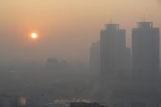 آلودگی هوا باعث تعطیلی تمام مقاطع تحصیلی تهران شد