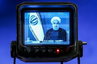 رییس جمهور مقابل دوربین‌های صداوسیما