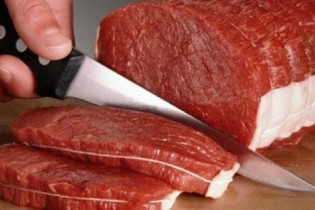 گوشت گاو عامل ابتلا به ۱۶ بیماری است