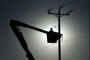 چرا برق جنوب شرق تهران دیشب قطع شد؟