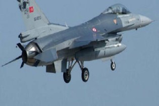 حملات جنگنده‌های ترکیه به شمال عراق
