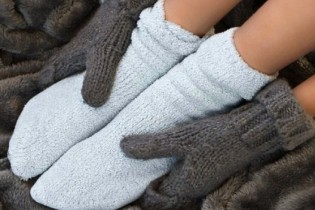 علت و درمان سردی پاها چیست؟