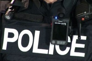 نصب دوربین‌ بر لباس‌های پلیس پایتخت