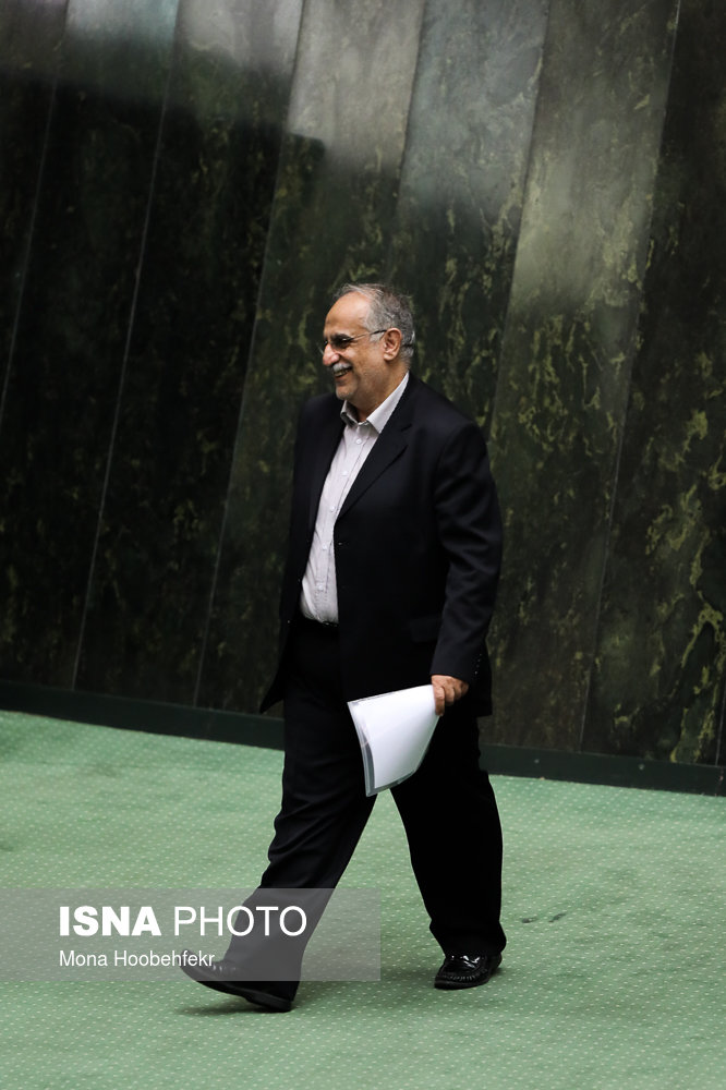مسعود کرباسیان، وزیر امور اقتصاد و دارایی در  جلسه‌ی امروز مجلس شورای اسلامی