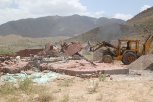 حاشیه‌های تخریب یک ویلا در ساوجبلاغ البرز