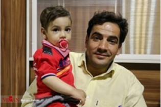 کودک ربوده شده مشهدی به آغوش خانواده اش بازگشت + تصاویر