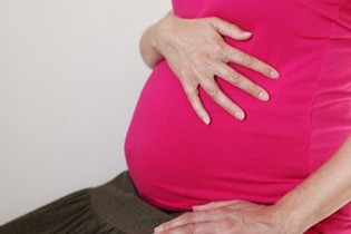 بارداری در سن بالا سلامت قلب نوزادان پسر را به خطر می‌اندازد