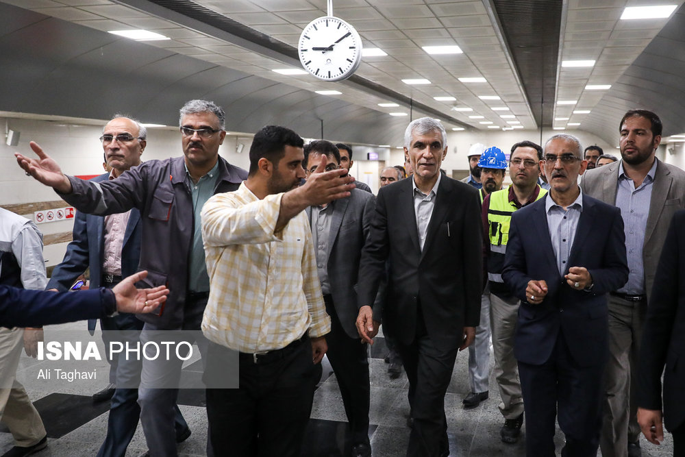 در حاشیه بازدید شهردار تهران از خط ۷ متروی تهران