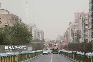 افزایش ذرات معلق و آلاینده ازن در هوای تهران