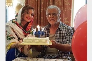 جشن تولد ۷۶ سالگی مهدی فخیم‌زاده+عکس