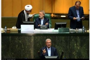 ربیعی وزیر نماند / با 129 رأی مخالف و 111 رأی موافق و 3 ممتنع