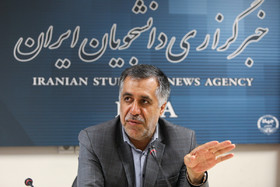 حسینی پور مدیر خانه کتاب