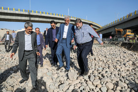 در حاشیه ی بازدید شهردار تهران از پروژه اتوبان صیاد شیرازی