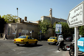ورودی لاله‌زار از خیابان سعدی