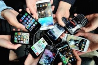 ۵ هزار گوشی تلفن همراه از گمرک ترخیص شد