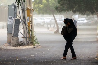 وزش تند باد لحظه‌ای در تهران