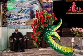 حسینیه کربلایی‌ها در بازار تهران که هر سال در دهه اول محرم قامت عزاداری برای امام حسین(ع) می‌بندند