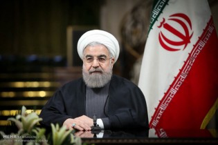 ایران تحریم‌ها راباافتخار می‌شکند/مرگ بر آمریکا را باید عملی کنیم