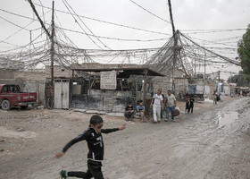 زائران در طول این سفر در شهرهای عراق شاهد ناهنجاری و نا بسامانی زیر ساخت های شهری هستند.