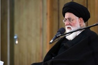 مقاومت مردم به خاطر شیعه بودن است و نه ایرانی بودن
