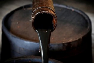 شیب سقوط قیمت نفت تندتر شد