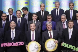 اتحادیه اروپا به دنبال تقویت ساز و کار ثبات یورو