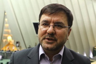 احضار علی ضیاء به مجلس صحت ندارد