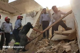 انفجار گاز در «منجیل آباد» رباط کریم/یک خانه کاملا تخریب شد
