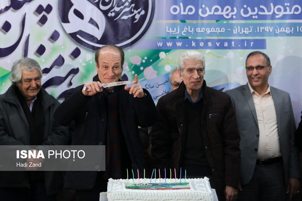 ناصر آقایی در جشن تولد هنرمندان پیشکسوت متولد بهمن ماه